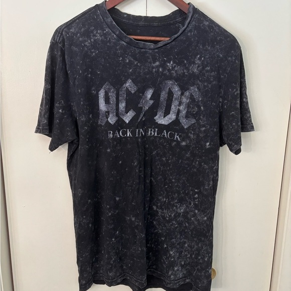 AC/DC Other - AC/DC Back in Black Graphic T-Shirt